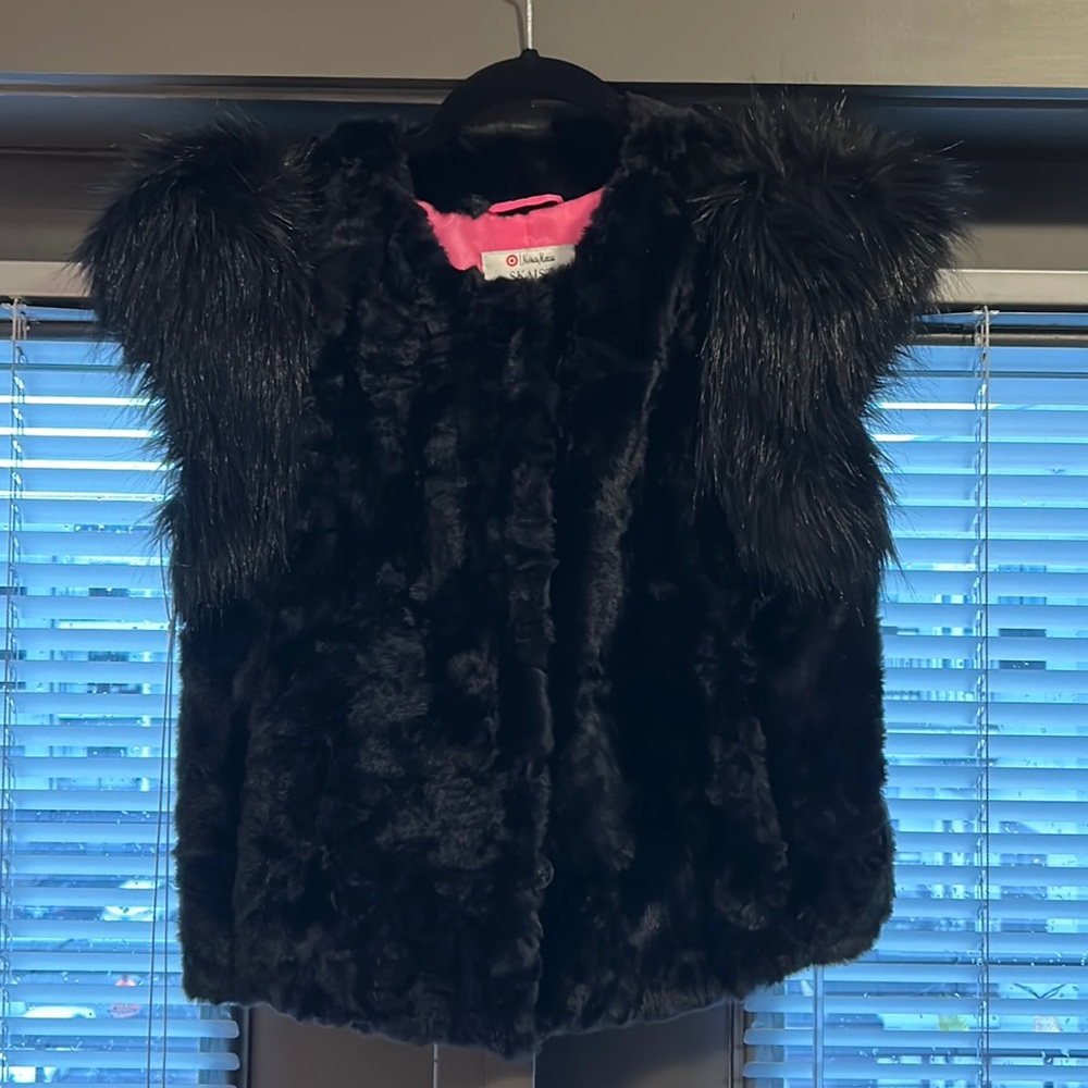 Women’s Neiman Marcus x Target faux fur black vest Medium